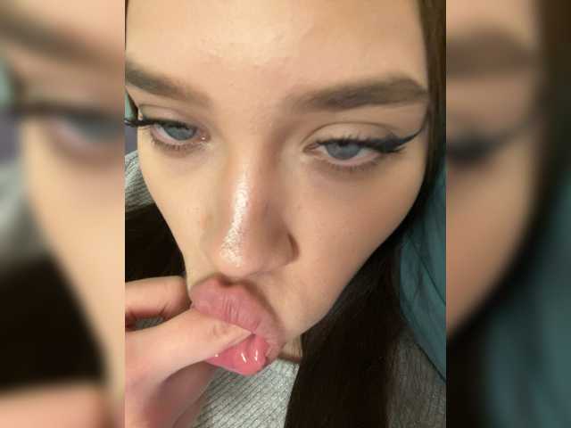 видео Glossmixdoll