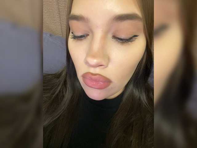 видео Glossmixdoll