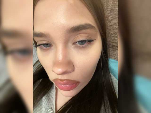 стрип от Glossmixdoll