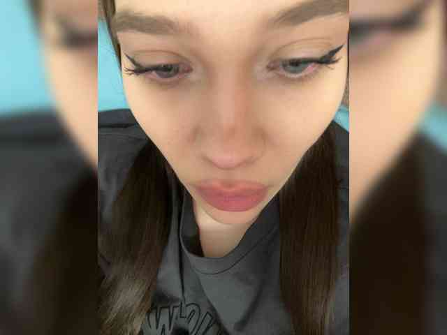 Glossmixdoll Glossmixdoll