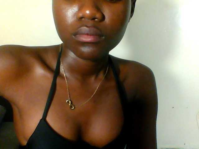 Sexy-cutie's BongaCams show and profile