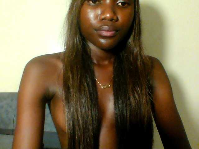 Sexy-cutie's BongaCams show and profile