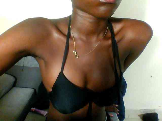 Sexy-cutie Sexy-cutie