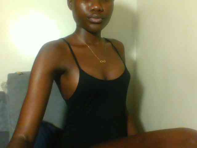 Sexy-cutie Sexy-cutie