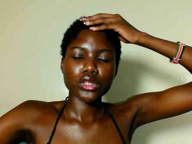 Sexy-cutie Sexy-cutie