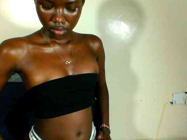 Sexy-cutie Sexy-cutie