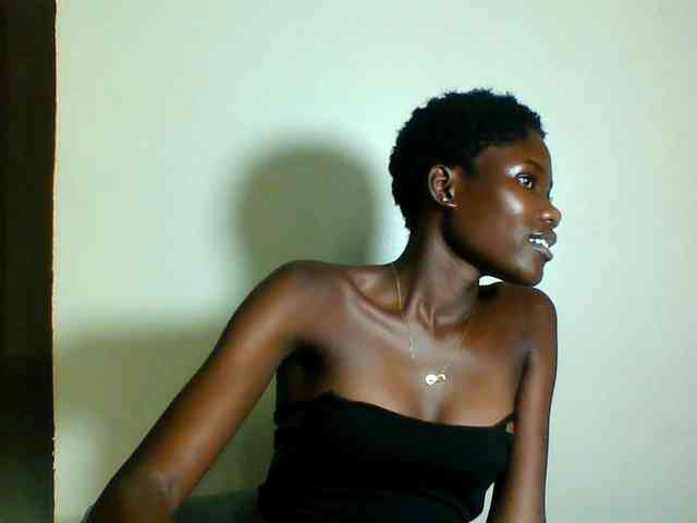 Sexy-cutie Sexy-cutie