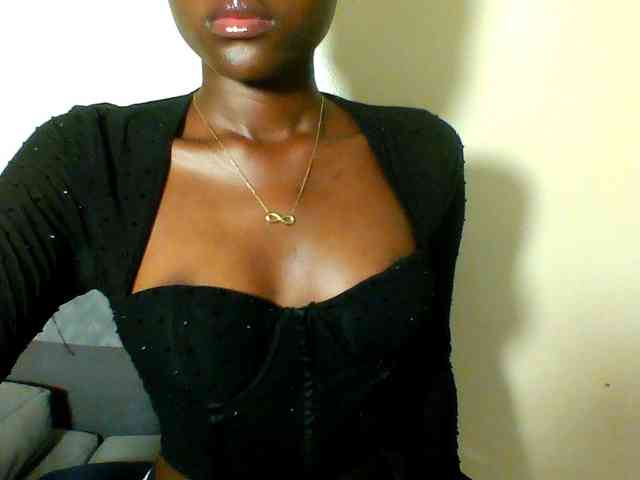 Sexy-cutie Sexy-cutie