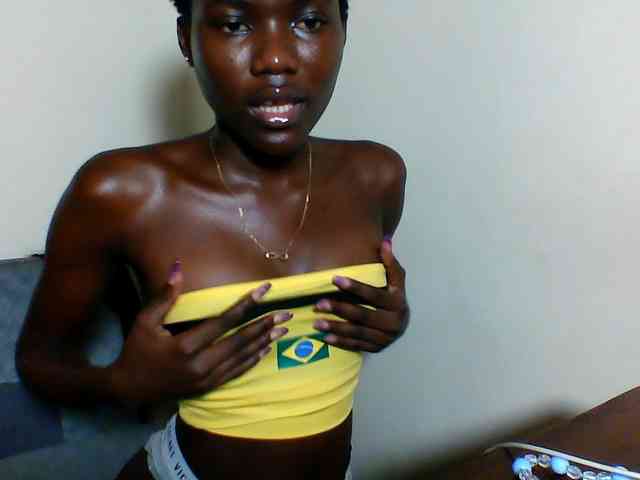 Sexy-cutie Sexy-cutie