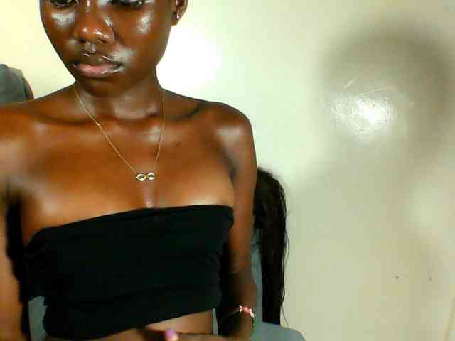 Sexy-cutie Sexy-cutie