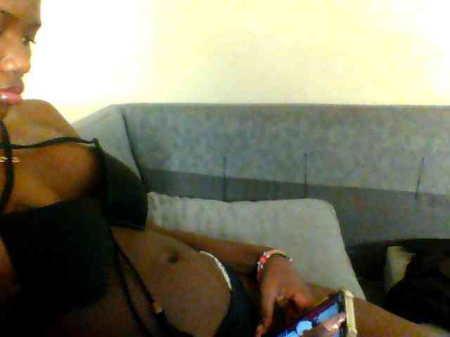 Sexy-cutie Sexy-cutie