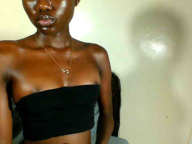 Sexy-cutie Sexy-cutie