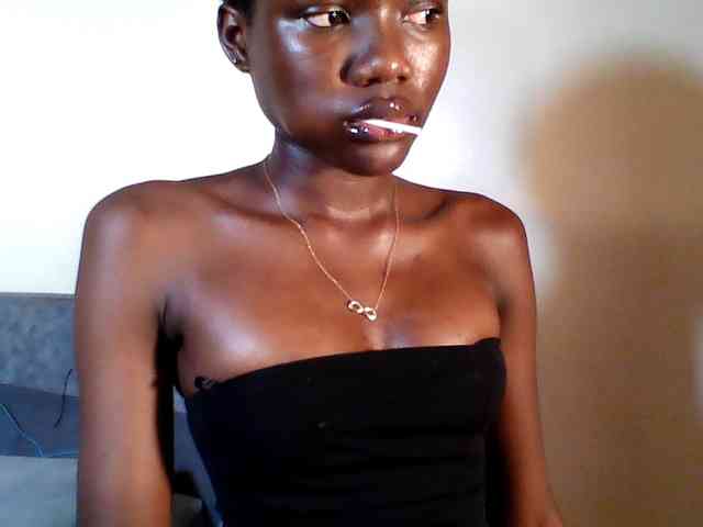 Sexy-cutie Sexy-cutie