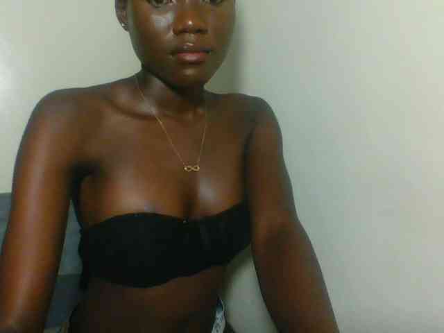 Sexy-cutie Sexy-cutie