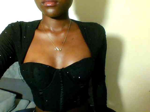 Sexy-cutie Sexy-cutie