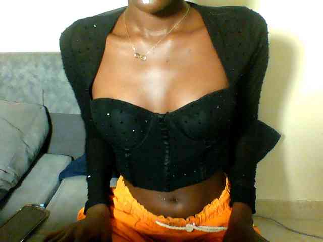 Sexy-cutie Sexy-cutie