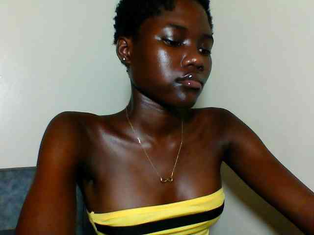 Sexy-cutie Sexy-cutie