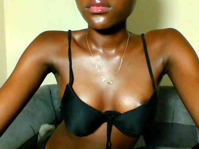 Sexy-cutie Sexy-cutie