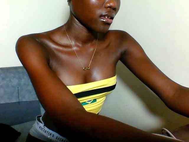 Sexy-cutie Sexy-cutie