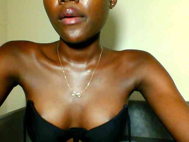 Sexy-cutie Sexy-cutie