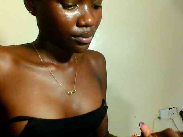 Sexy-cutie Sexy-cutie