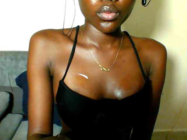 Sexy-cutie Sexy-cutie