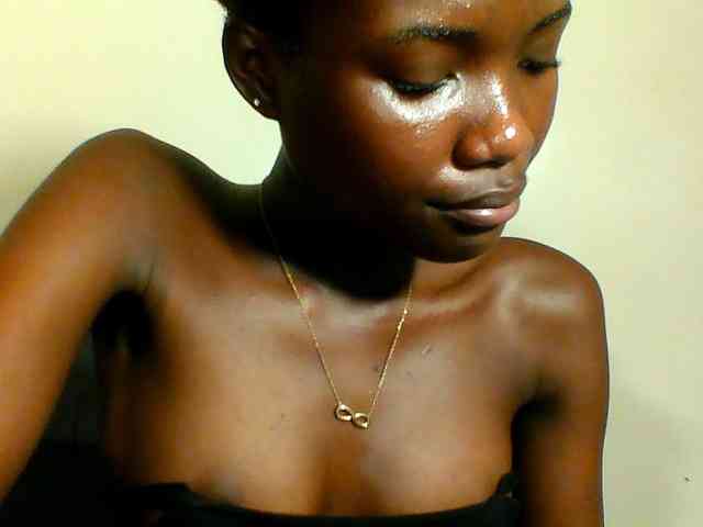 Sexy-cutie Sexy-cutie