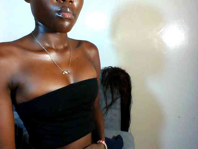 Sexy-cutie Sexy-cutie