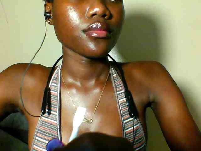 Sexy-cutie Sexy-cutie