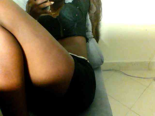 Sexy-cutie Sexy-cutie