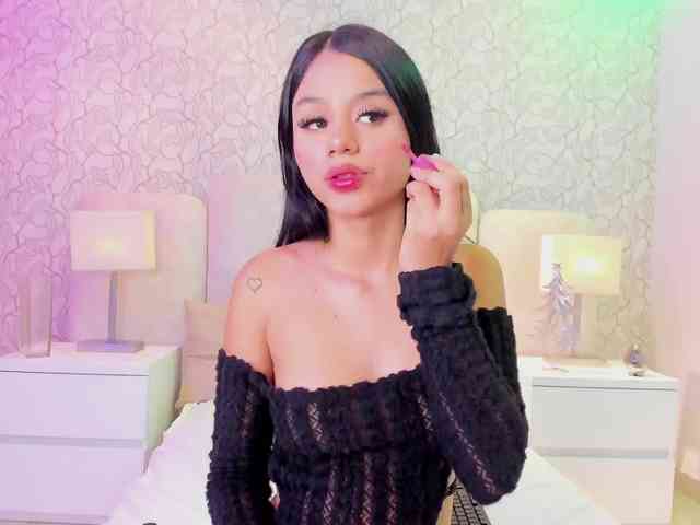 MelodyDiiaz MelodyDiiaz