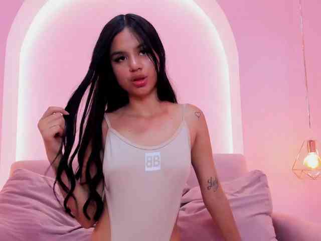 MelodyDiiaz MelodyDiiaz