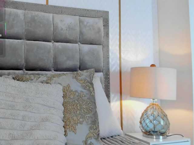 ZaraVesari's BongaCams show and profile