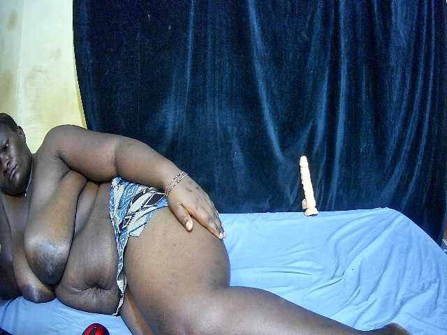 sweet-boobies webcam