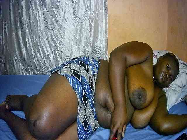 sweet-boobies webcam