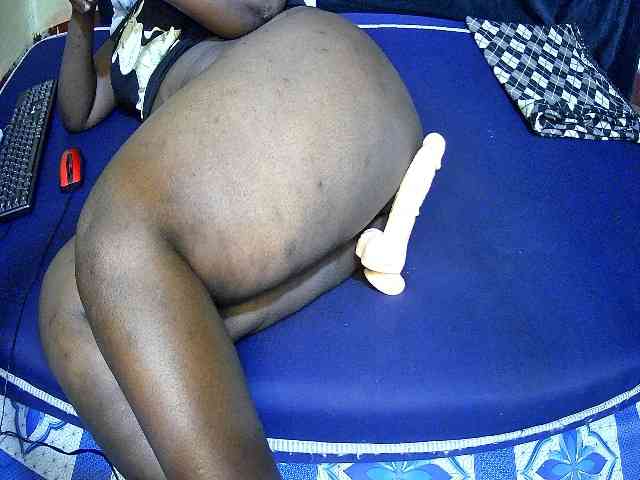 sweet-boobies webcam