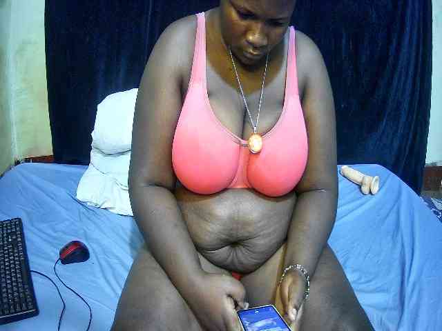 sweet-boobies webcam