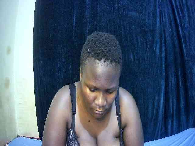 sweet-boobies webcam