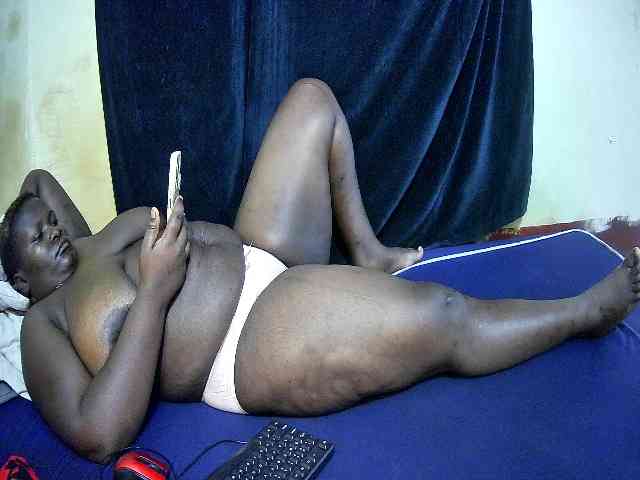 sweet-boobies webcam