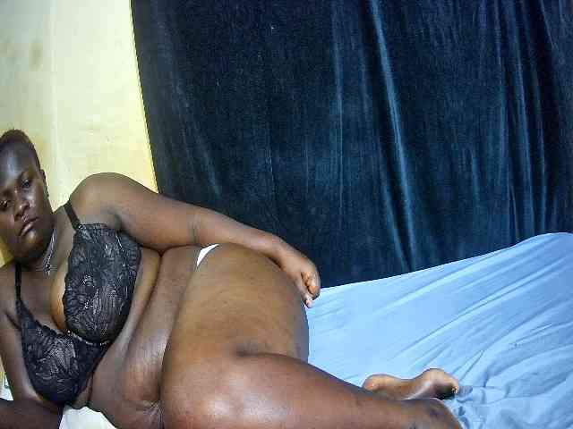 sweet-boobies webcam