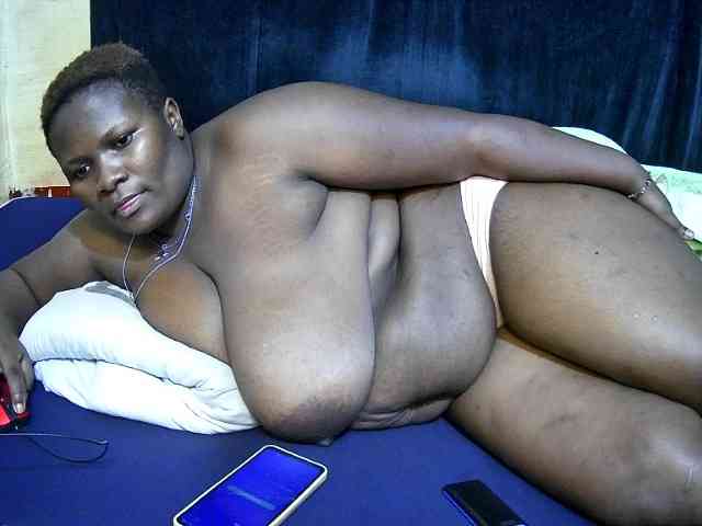 sweet-boobies webcam