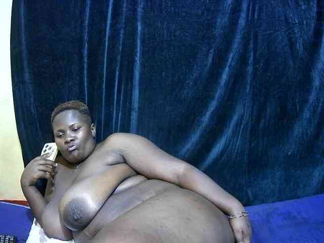 sweet-boobies webcam