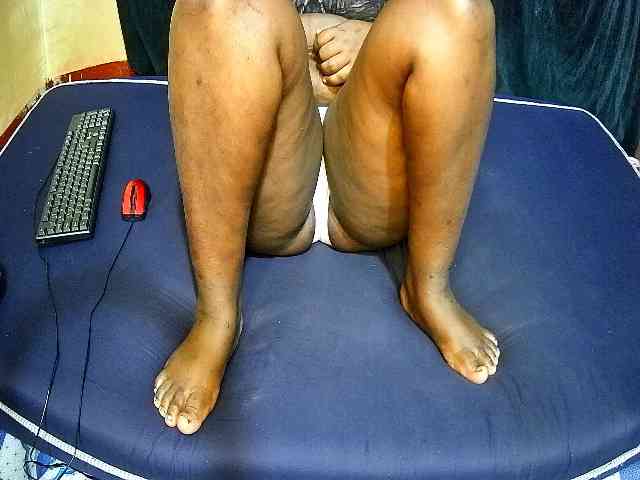 sweet-boobies webcam