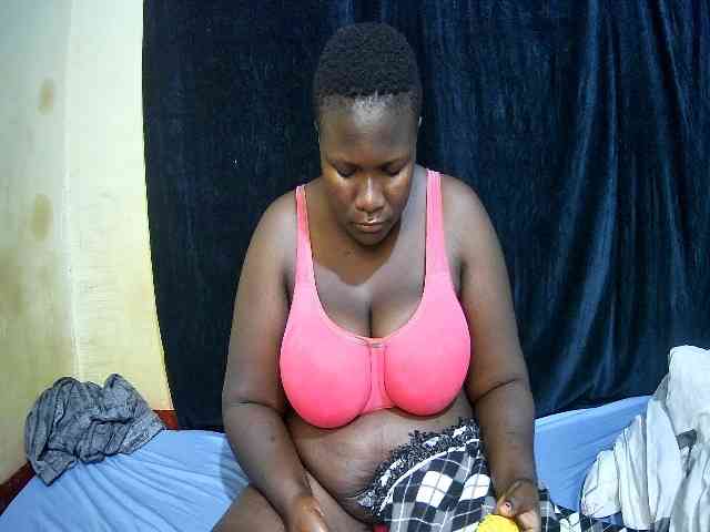 sweet-boobies webcam