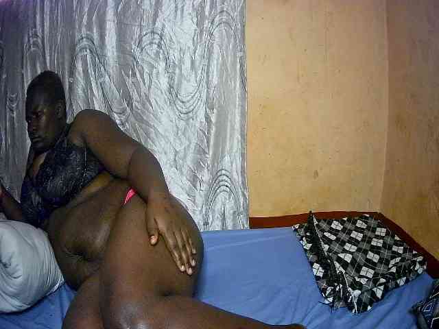 sweet-boobies webcam