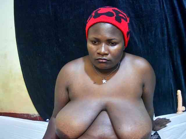 sweet-boobies webcam