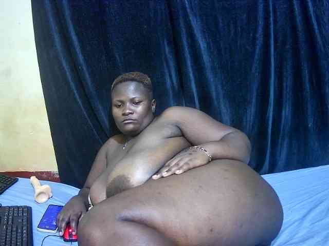 sweet-boobies webcam