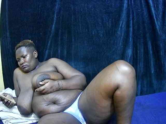 sweet-boobies webcam