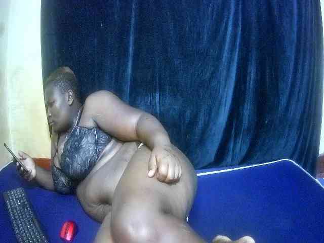 sweet-boobies webcam