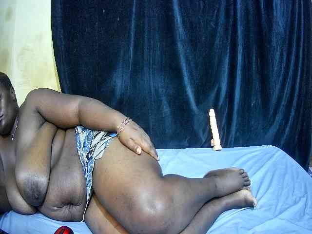 sweet-boobies webcam